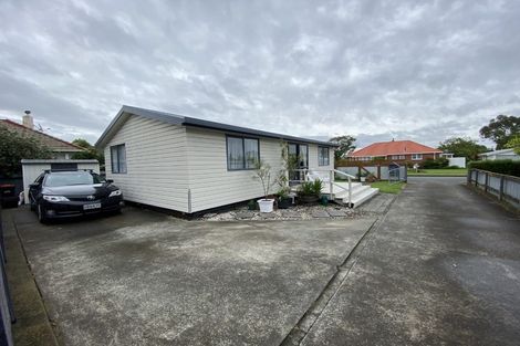 Photo of property in 39 Kettle Crescent, Marewa, Napier, 4110