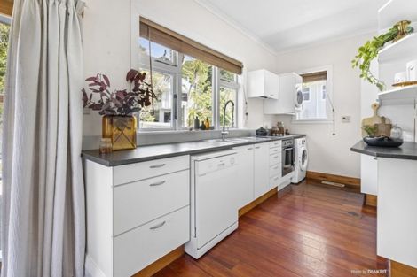 Photo of property in 35 Cornford Street, Karori, Wellington, 6012