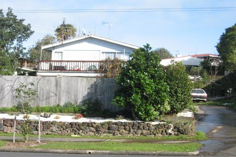 Photo of property in 2 Rimu Road, Manurewa, Auckland, 2102