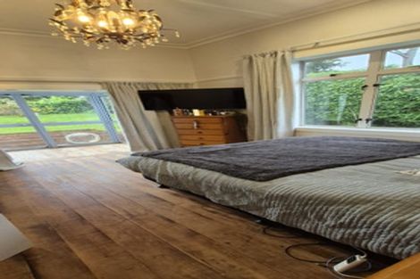 Photo of property in 89 Victoria Avenue, Waiuku, 2123