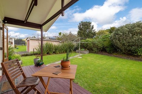 Photo of property in 10 Japonica Drive, Beach Haven, Auckland, 0626