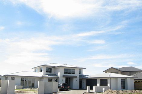 Photo of property in 76 Eastwood Rise, Waimairi Beach, Christchurch, 8083