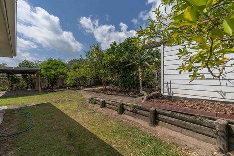 Photo of property in 14 Javelin Place, West Harbour, Auckland, 0618