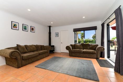 Photo of property in 14 Palm Grove Drive, Western Heights, Hamilton, 3200