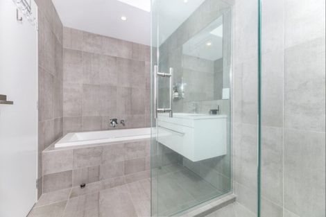 Photo of property in 25 Settlers Avenue, Hobsonville, Auckland, 0618