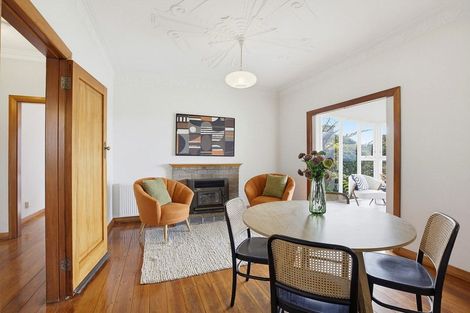 Photo of property in 121 The Ridgeway, Mornington, Wellington, 6021