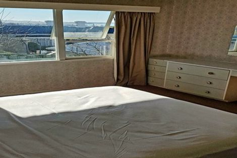 Photo of property in 18a Wharfe Street, South Hill, Oamaru, 9400