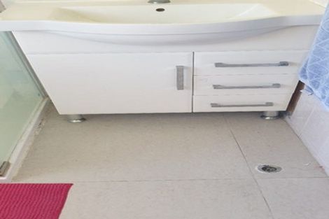 Photo of property in 48 Archboyd Avenue, Mangere East, Auckland, 2024