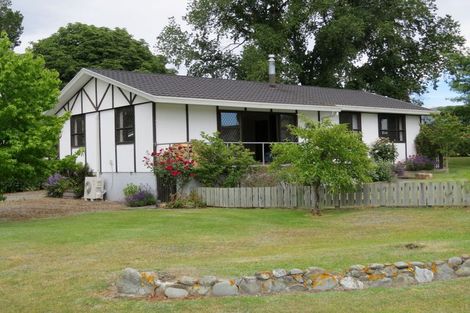 Photo of property in 10 Railway Place, Fairlie, 7925