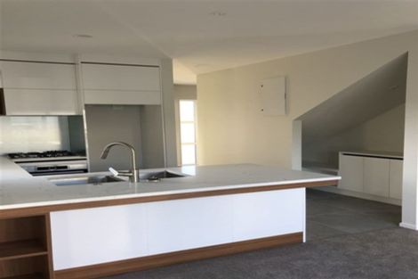 Photo of property in 26 Warbler Crescent, Papakura, 2110