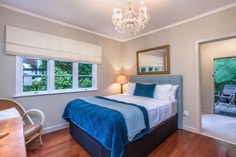 Photo of property in 567 South Titirangi Road, Titirangi, Auckland, 0604