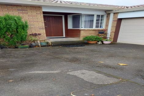 Photo of property in 32a Cutler Street, New Lynn, Auckland, 0600