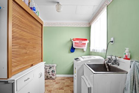 Photo of property in 2 Clutha Street, Alexandra, 9320