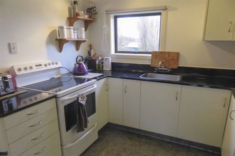 Photo of property in 96 Stobo Street, Grasmere, Invercargill, 9810