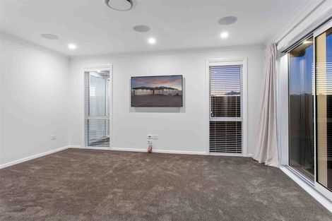 Photo of property in 26 Mcquillan Avenue, Woodend, 7610