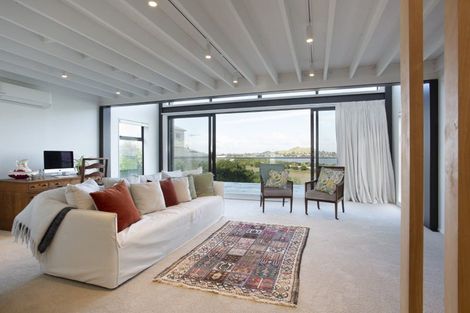 Photo of property in 27a Arthur Street, Onehunga, Auckland, 1061