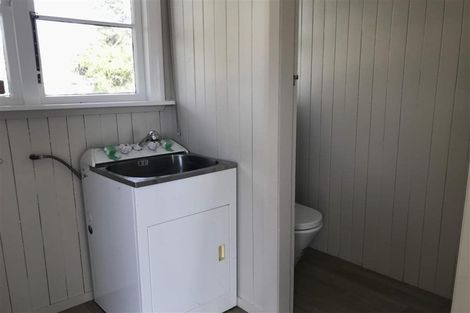 Photo of property in 113 Bowhill Road, New Brighton, Christchurch, 8083