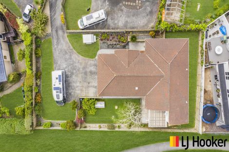 Photo of property in 21 St Annes Crescent, Wattle Downs, Auckland, 2103
