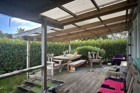 Photo of property in 74 Parris Street, Waitara, 4320