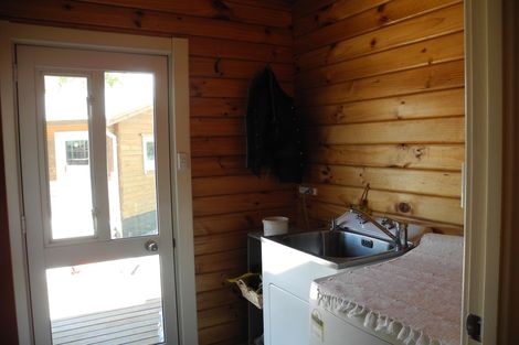 Photo of property in 14-16 Cameron Street, Waimate, 7924