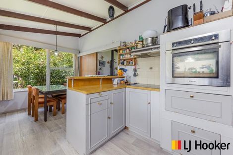 Photo of property in 200 Robertson Road, Mangere East, Auckland, 2024