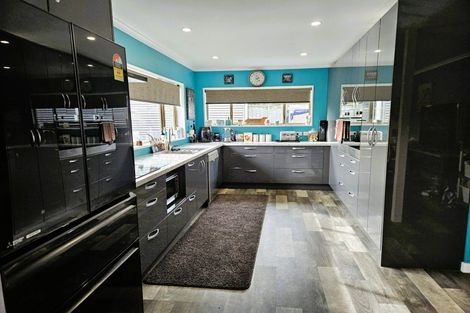 Photo of property in 204 Flaxmere Avenue, Flaxmere, Hastings, 4120