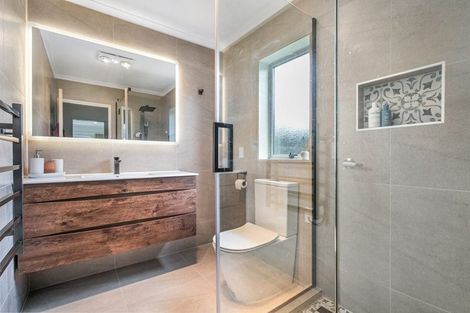 Photo of property in 7 Disley Road, Wattle Downs, Auckland, 2103