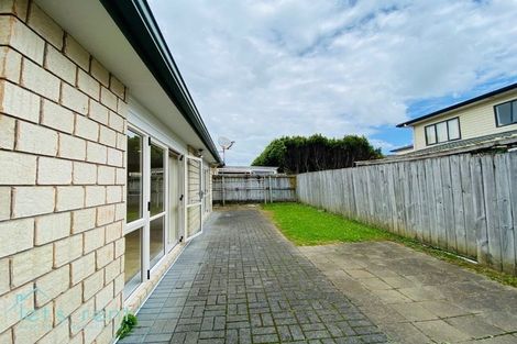 Photo of property in 9 Maypark Crescent, Flat Bush, Auckland, 2016