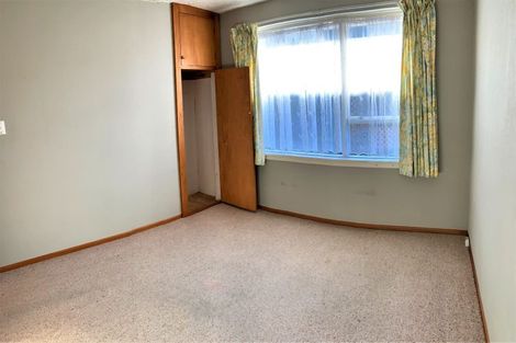 Photo of property in 42 Inwoods Road, Parklands, Christchurch, 8083