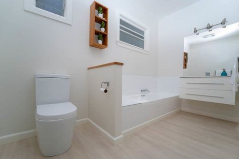 Photo of property in 16 Moncrieff Avenue, Britannia Heights, Nelson, 7010