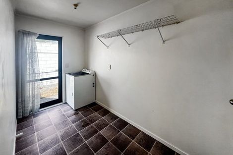 Photo of property in 3 Moore Street, West End, Palmerston North, 4412