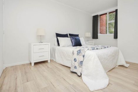 Photo of property in 2/49 Simkin Avenue, St Johns, Auckland, 1072