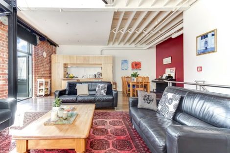 Photo of property in Hannahs Warehouse Apartments, 4/13 Leeds Street, Te Aro, Wellington, 6011