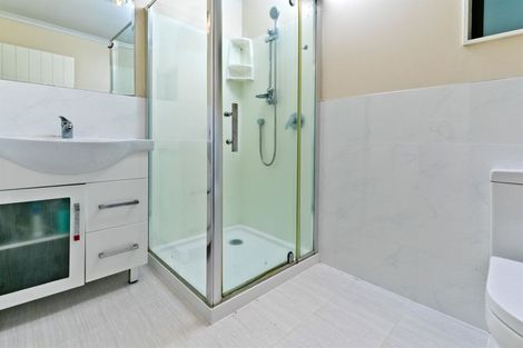 Photo of property in 84 Tiriwa Drive, Massey, Auckland, 0614