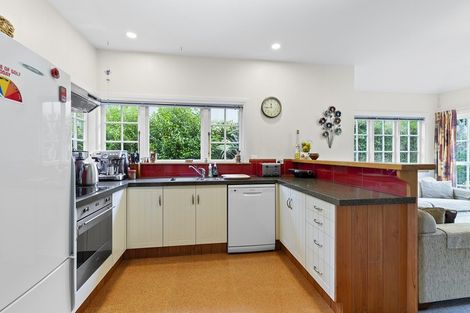 Photo of property in 11 Ridvan Grove, Ngaio, Wellington, 6035