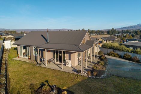 Photo of property in 12 Chandler Crescent, Clyde, 9330