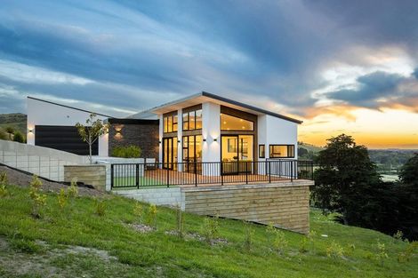 Photo of property in 8 Kapuka Lane, Kennedys Bush, Christchurch, 8025