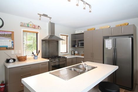 Photo of property in 123 Kelly Jade Avenue, Matarangi, Whitianga, 3592