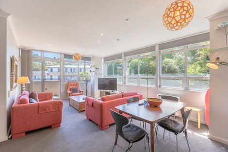 Photo of property in Mclean Towers, 2a/3 Shakespeare Road, Napier South, Napier, 4110