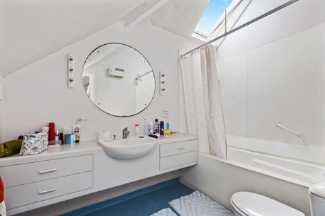 Photo of property in 21 Walnut Grove, Omokoroa, 3114