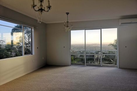 Photo of property in 114 Point View Drive, East Tamaki Heights, Auckland, 2016