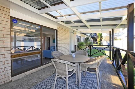 Photo of property in 13 Spriggs Crescent, Greenmeadows, Napier, 4112