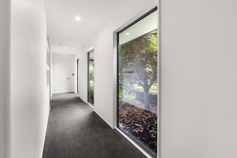 Photo of property in 16 Warhorse Gate, Halswell, Christchurch, 8025