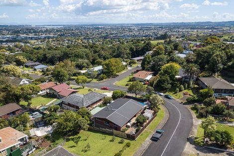 Photo of property in 29 Gibbs Crescent, Red Hill, Papakura, 2110