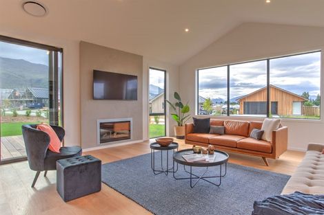 Photo of property in 14 Campbell Road, Wanaka, 9305
