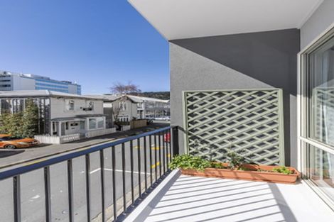 Photo of property in De Vere Apartments, 22/23 Tennyson Street, Te Aro, Wellington, 6011