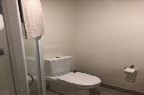 Photo of property in 30a Wicklow Road, Narrow Neck, Auckland, 0622