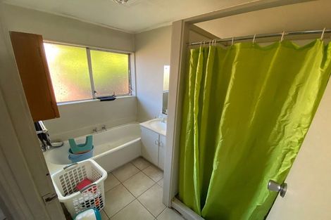 Photo of property in 35a Great South Road, Takanini, 2112