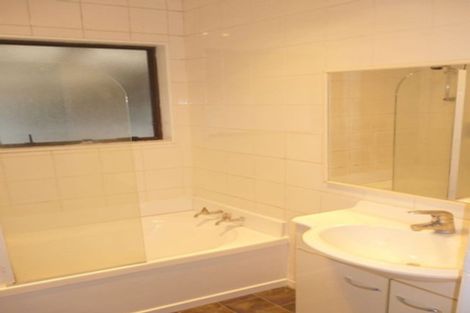 Photo of property in 37 Childers Road, Ranui, Auckland, 0612