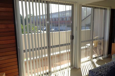 Photo of property in 11c/30 Westward Ho, Glen Eden, Auckland, 0602